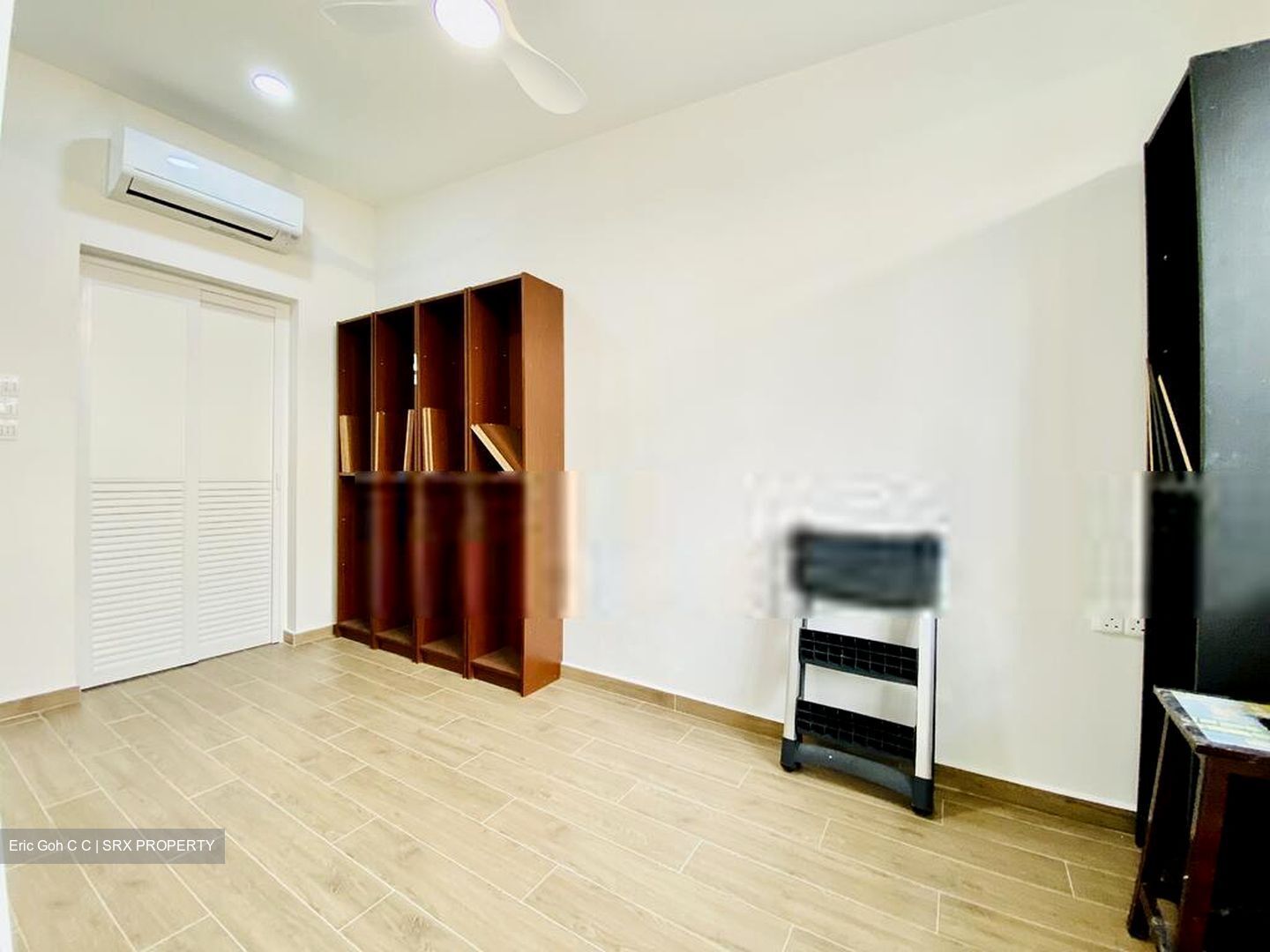 Neo Pee Teck Lane (D5), Terrace #399639391